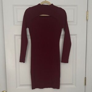 Elegant Burgundy Long Sleeve Dress